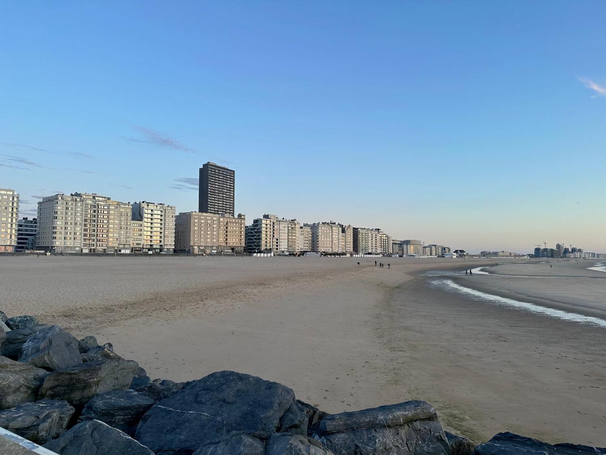 Studio F - 2 Personen - Op 250M Van De Zee Oostende Bagian luar foto